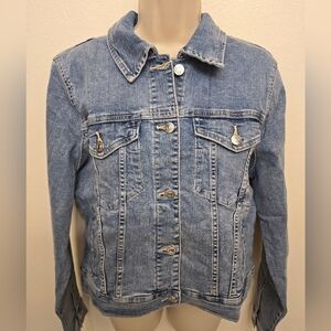 NWT Mango Ladies Cropped Classic Denim Jacket